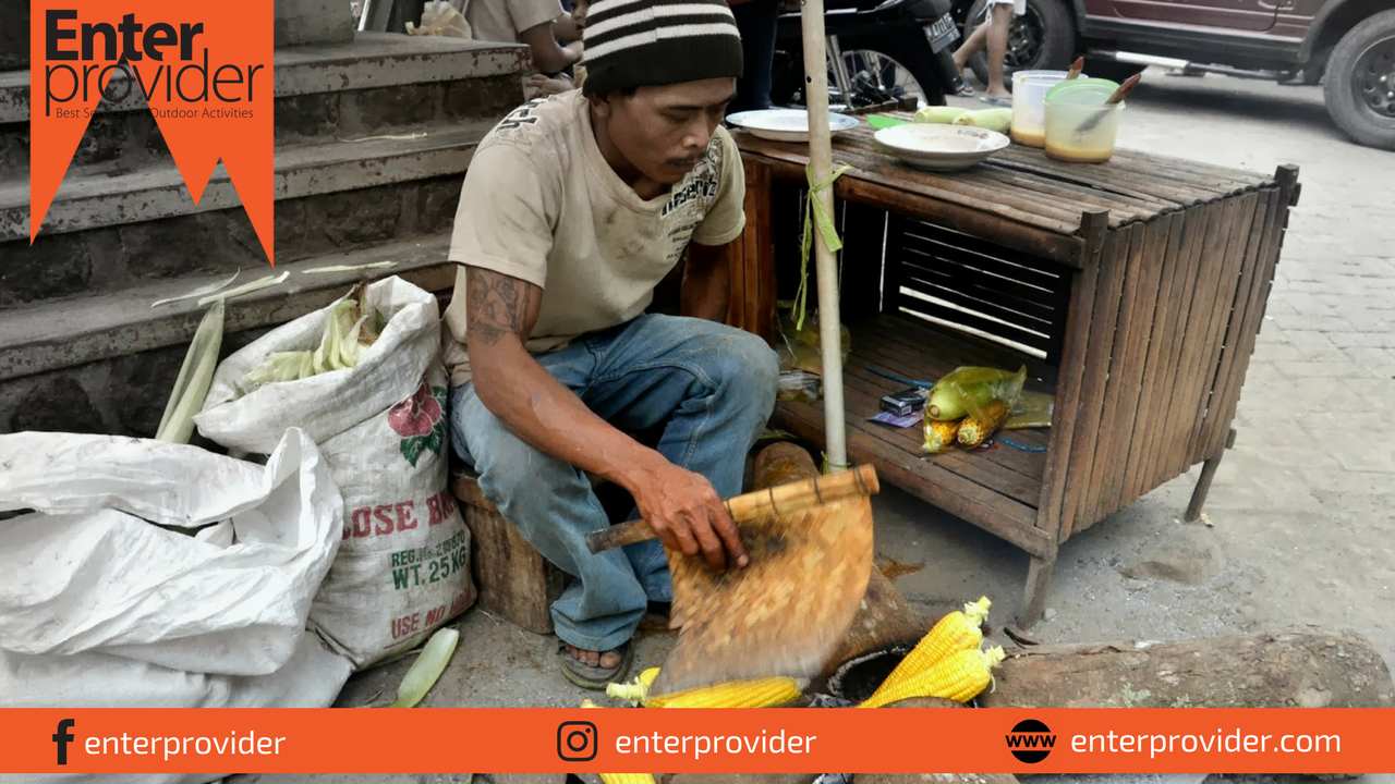 Wisata Pemandian Air Panas Pacet, Wajib Anda Kunjungi Jika 