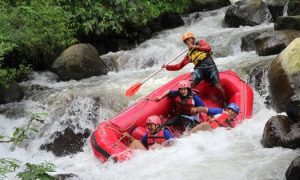 Tos Rafting Pacet