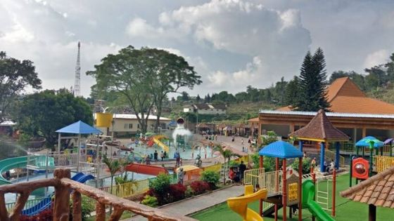 Ubalan Waterpark Pacet 