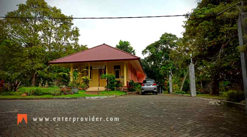 Villa Omah Emak Trawas