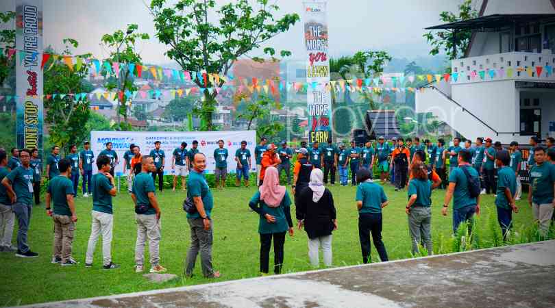 Gathering dan Bootcamp di Hotel The Alit Pacet