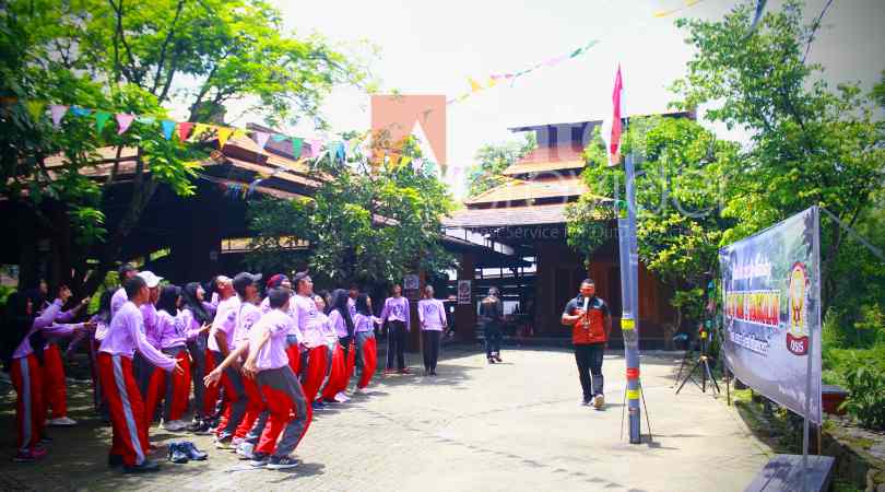 LDKS Osis SMAN 2 Bangkalan Madura di Villa Mediana Pacet