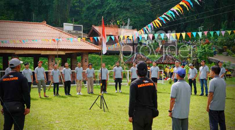 Outbound di Wisata Sumber Gempong Trawas